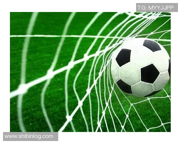 全球足球后场球星排名揭秘 盘点当今最具影响力的防守大师